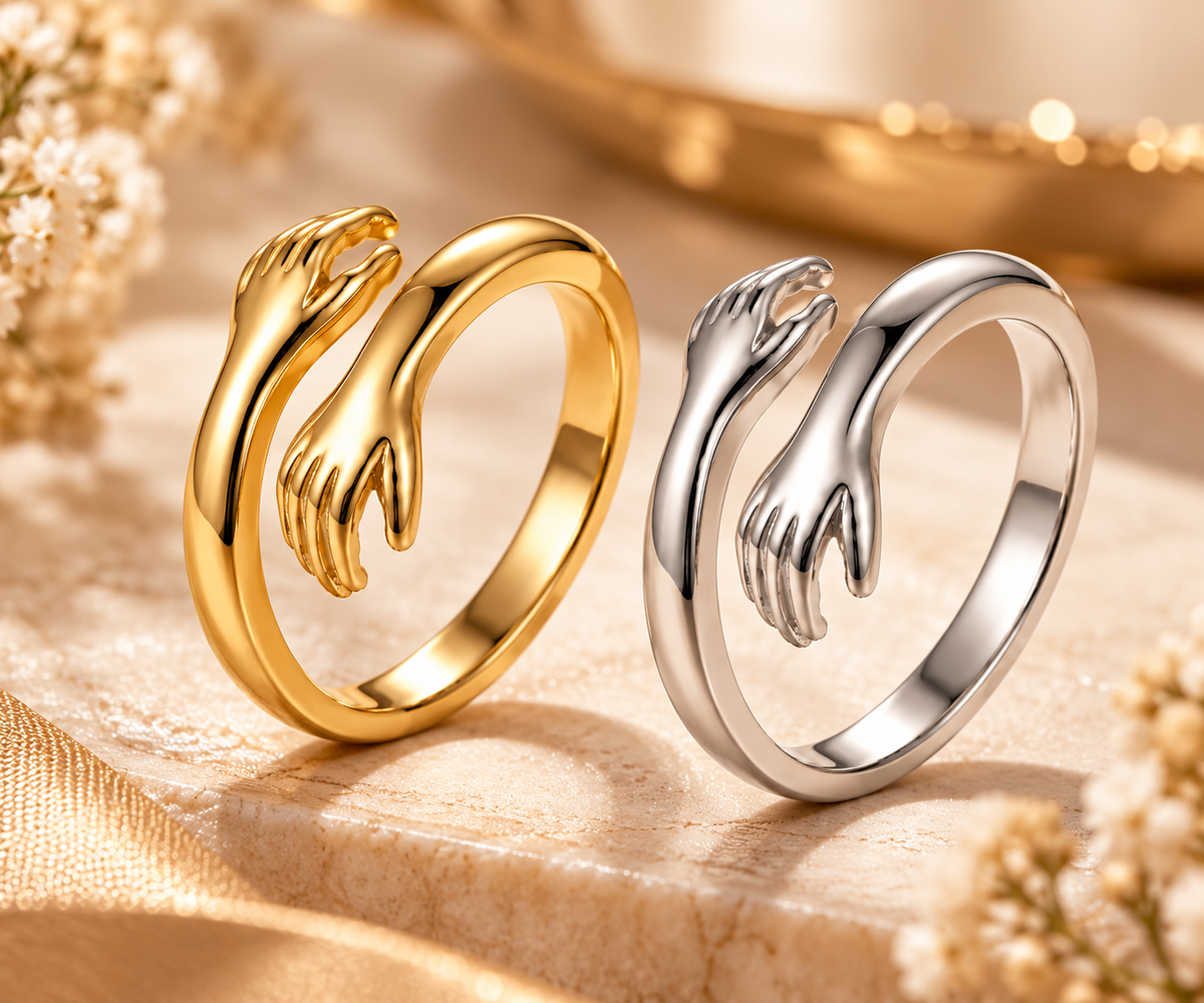 MOCA Hug Ring – meaningful everyday gift, product view 3